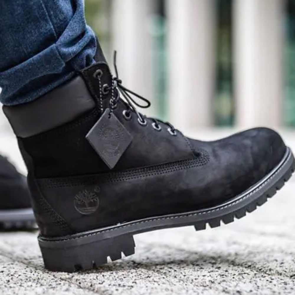 Timberland Boots Boys Size 7 Black Nubuck Leather 6 Inch Lace Up Waterproof
